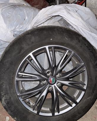 cerchi stelvio 18” pneumatici 4 stagioni michelin