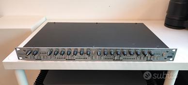 FOCUSRITE COMPOUNDER doppio compressore audio