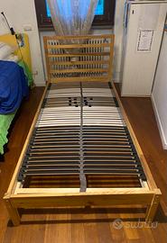 Struttura letto  singolo con doghe IKEA