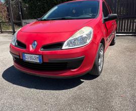 RENAULT Clio 3ª serie - 2006