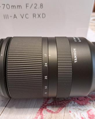 Tamron 17-70mm f/2.8 Di III-A VC RXD – Sony E