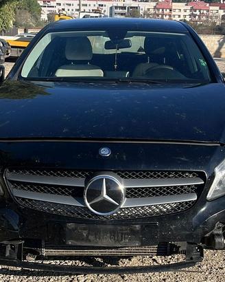 RICAMBI Mercedes A200 W176 1.8 100kW 651901 2014