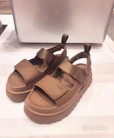 Sandali UGG