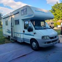 Camper Mansardato Adria Coral 680SP