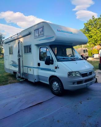 Camper Mansardato Adria Coral 680SP