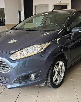 Ford Fiesta 1.5 TDCi 75CV 5 porte Titanium
