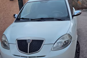 Lancia ypsilon mltj 1.3