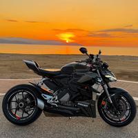 Streetfighter V2 (153cv)