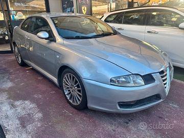 Alfa Romeo GT 1.9 MJT anche permuta o scambi0