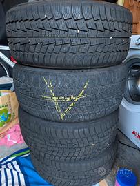 gomme invernale 225/40/R18  92 V