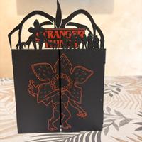 Stranger Things – Espositore con personaggi