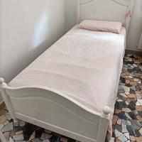 Letto shabby