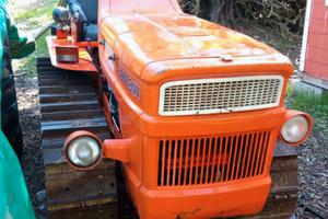 Trattore cingolato - Serdiana