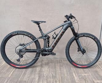 e-bike Trek Rail 9.7 in carbonio - SOLO 345km -