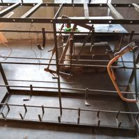 Telaio reggi strumenti da lavoro