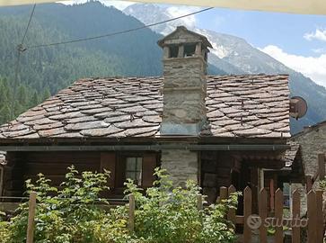Chalet in villaggio ai piedi del Gran Paradiso