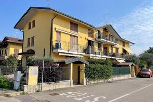 VILLA A SCHIERA D'ANGOLO A DAIRAGO
