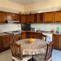 Cucina in legno, noce