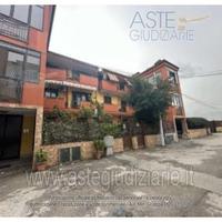 Box/Posto auto Castello di Cisterna [A4325083]