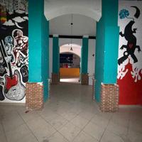 Locale Commerciale in Piazza Storica