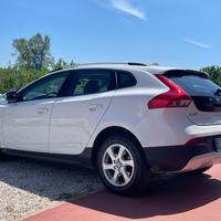 Volvo V40 Cross Country 1.6 Diesel - Neopatentati