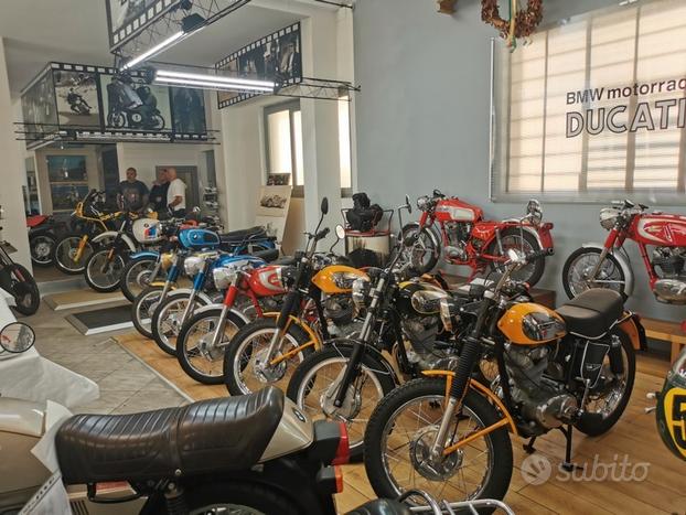 Box garage moto in comune