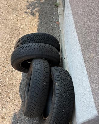 Pneumatici auto 165/70/R14