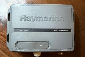 AIS Raymarine 350 + Splitter