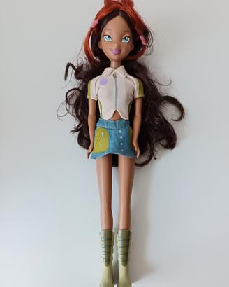 bambola Winx Aisha rainbow 2005