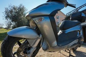 Aprilia Leonardo 250 (2002) – Condizioni ottime