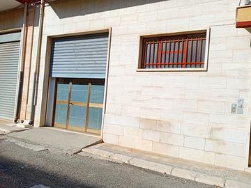 Locale uso deposito