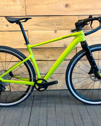 Bicicletta GRAVEL WILIER ADLAR CAMPAGNOLO EKAR GT