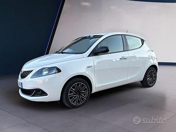 Lancia Ypsilon 1.0 FireFly 5 porte S&S Hybrid...