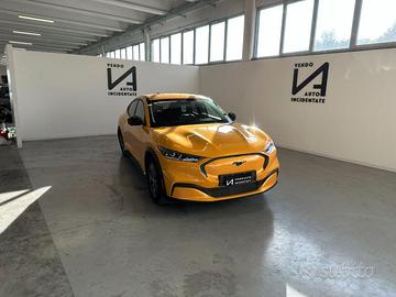 FORD Mustang Mach-E STANDARD RANGE 268CV