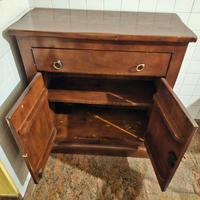 mobiletto in legno