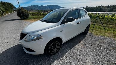 Lancia Ypsilon Elefantino Blu 1.2 69 cv