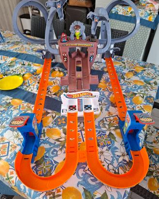 Pista Hotwheels Marvel 