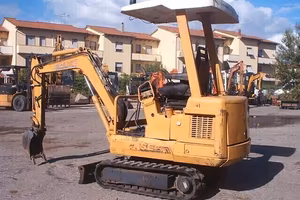 Miniescavatore usato CASE CK15