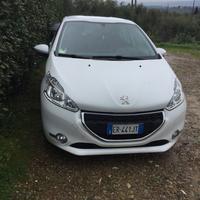 PEUGEOT 208  ANNO 2014
