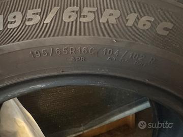 5 gomme Michelin 195/65 R16C 104/102