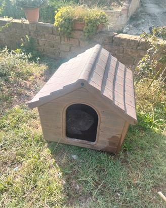 cuccia per cani da esterno 