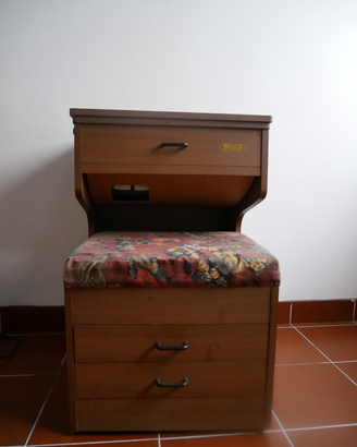 Mobile macchina da cucire PFAFF