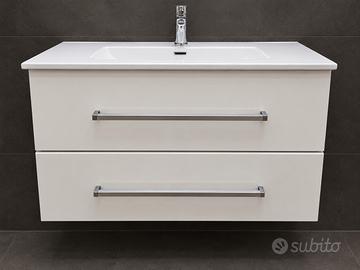Lavandino e Mobile Bagno