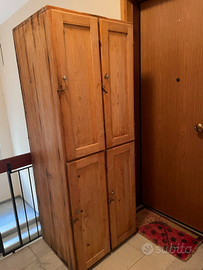 Mobile rustico in legno