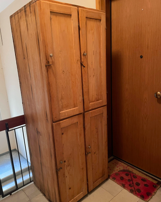 Mobile rustico in legno