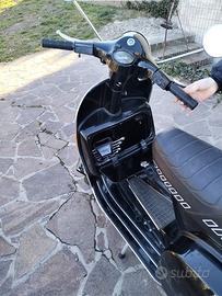 Vespa PX 125E