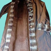 Cappotto marrone con pelliccia lapin