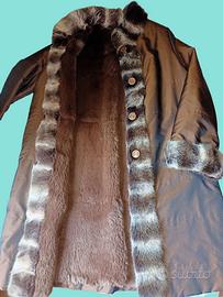 Cappotto marrone con pelliccia lapin