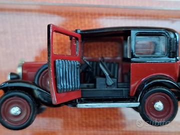 Modellino Rio n. 13 - 1932 - 37 fiat 508 balilla
