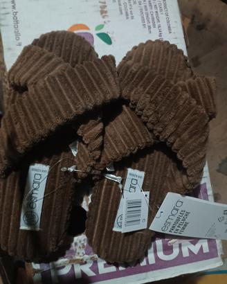 ciabatte in velluto incrociate marrone